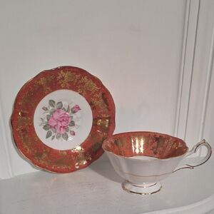 Vintage Queen Anne Collectable Teacup & Saucer England Vintage